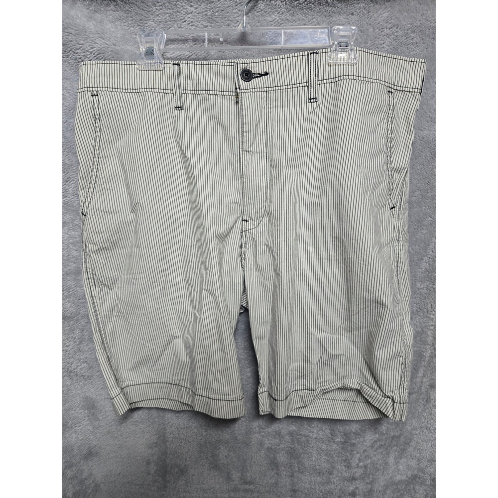 Levis XX Chino Standard Fit Shorts Mens 38 Hickory Stripe Blue White 8.5 Inseam